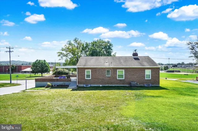 $244,900 | 1601 Bannister Street, York, PA 17404