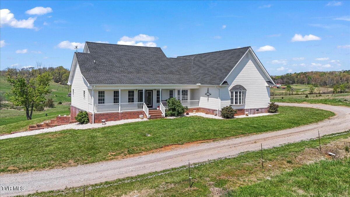 1205 Gibson Road Greeneville, TN 37743 - Photo 3 of 43 1205 pic front