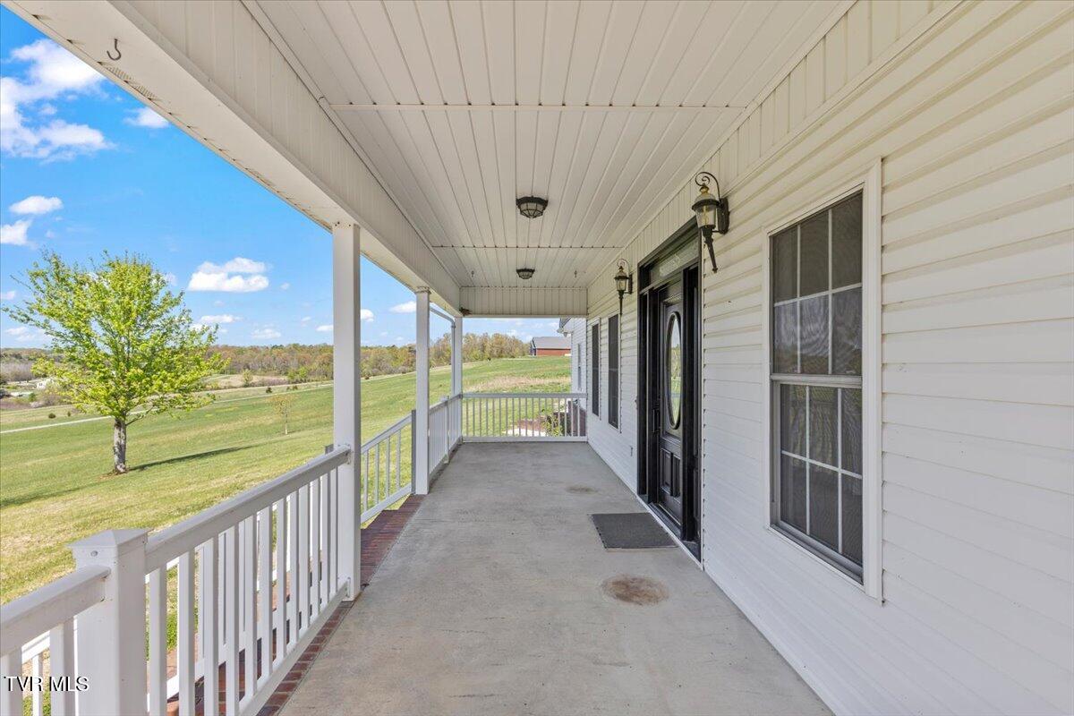 1205 Gibson Road Greeneville, TN 37743 - Photo 7 of 43 1205 Pic 6