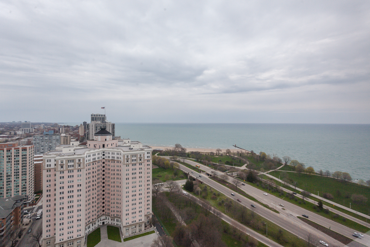 5455 North Sheridan Road, Unit 3307 Chicago, IL 60640 - Photo 21 of 21 a view of a city with ocean view