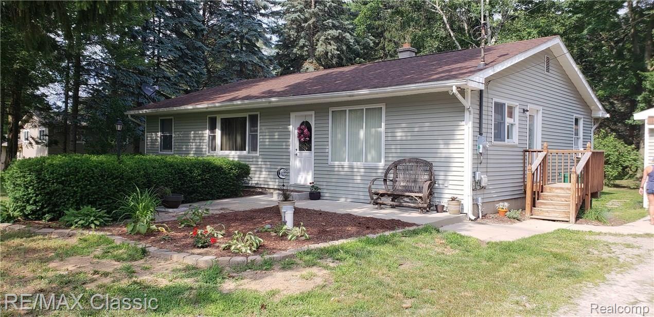 15209 Ripple Drive Linden, MI 48451 - Photo 1 of 11 20180618_165456.jpg