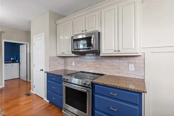 $715,000 | 148 Henry Mack Hill Road, Rydal, GA 30171