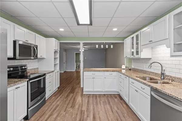 $715,000 | 148 Henry Mack Hill Road, Rydal, GA 30171