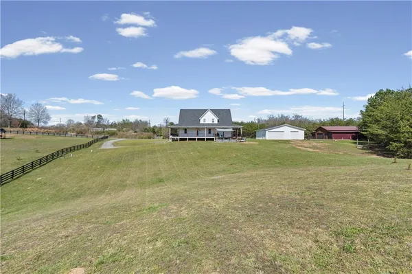 $715,000 | 148 Henry Mack Hill Road, Rydal, GA 30171
