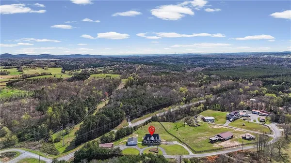 $715,000 | 148 Henry Mack Hill Road, Rydal, GA 30171