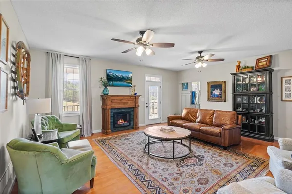 $715,000 | 148 Henry Mack Hill Road, Rydal, GA 30171