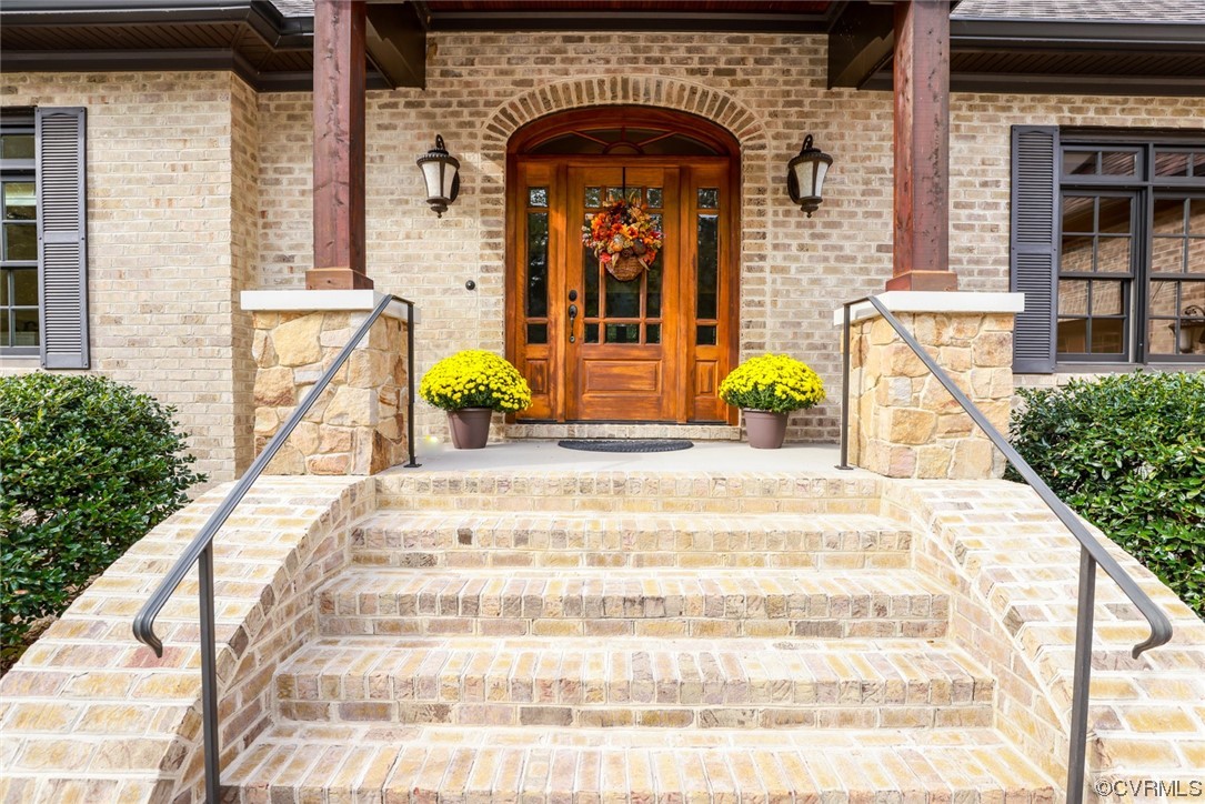 14440 Yankeetown Road Ashland, VA 23005 - Photo 5 of 50 a view of building with door
