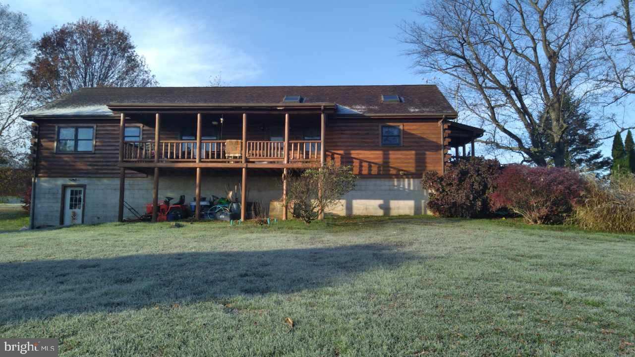 168 Academy Road Kirkwood, PA 17536 - Photo 3 of 21 East side of home facing road