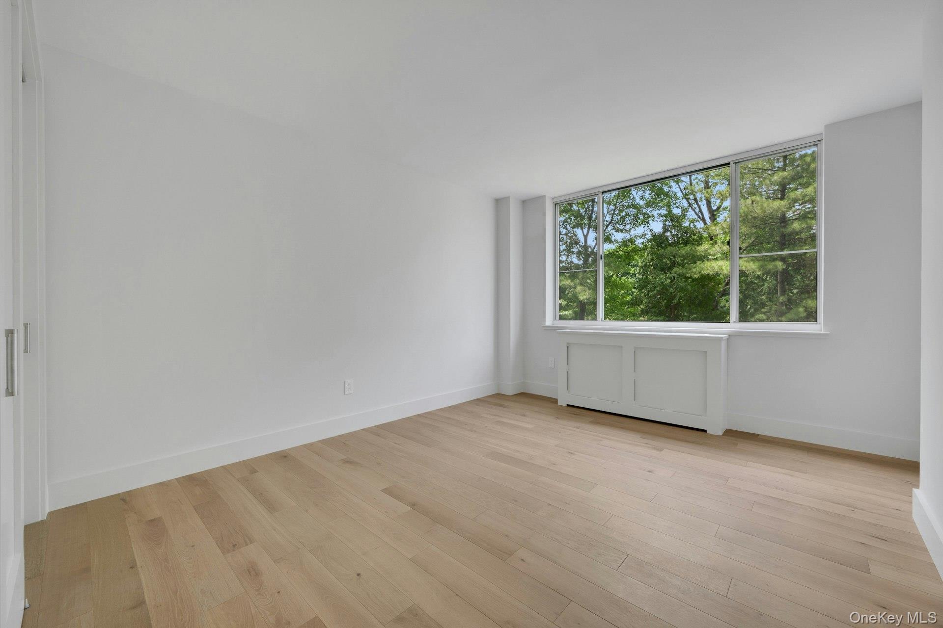 1270 North Avenue, Unit 1P New Rochelle, NY 10804 - Photo 19 of 35