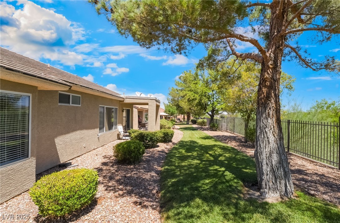 1442 Fieldbrook Street Henderson, NV 89052 - Photo 34 of 36 View of yard