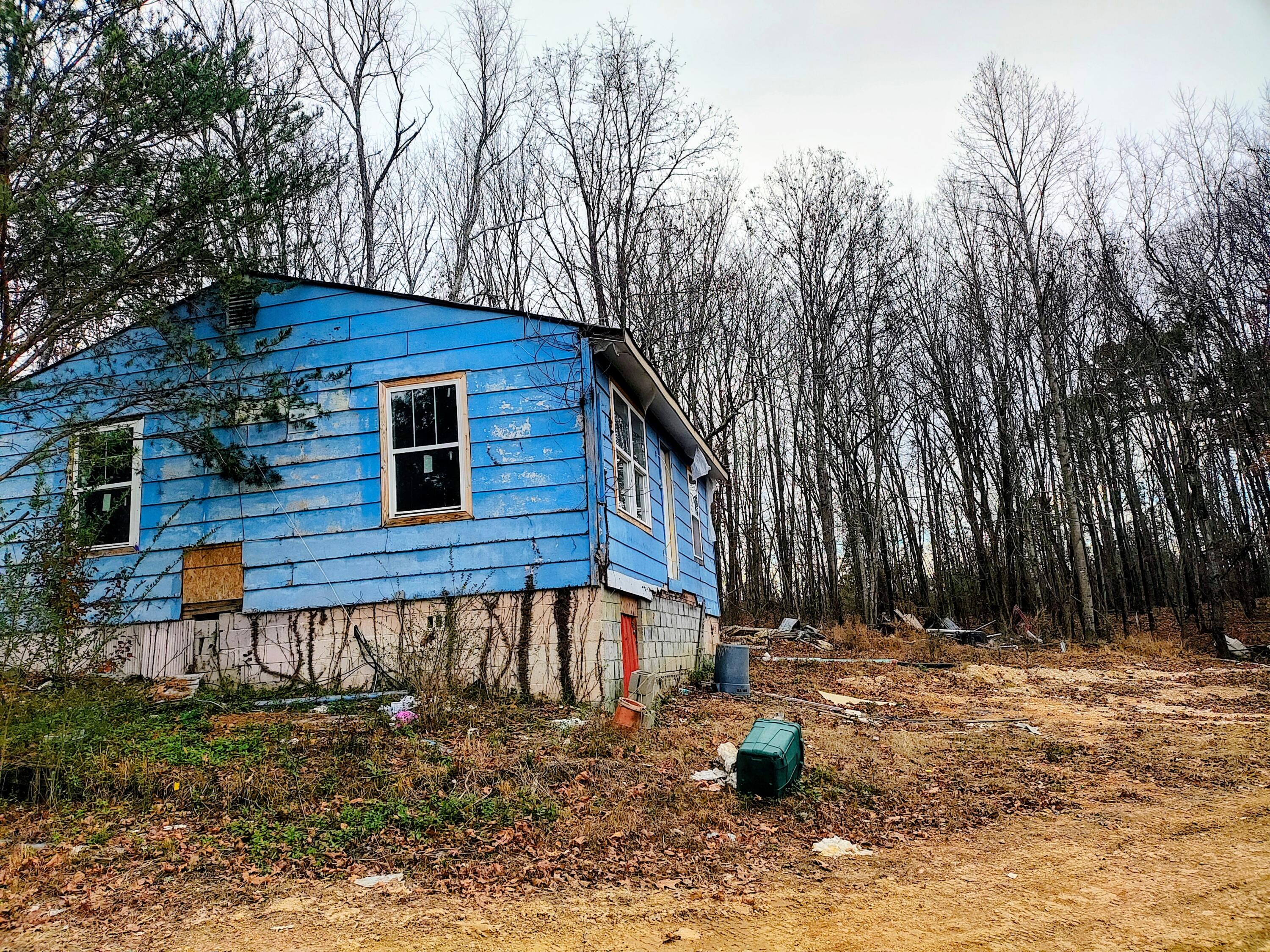 9523 West Ridge Trail Road Soddy Daisy, TN 37379 - Photo 2 of 20 IMG_20251217_160448212_HDR_AE~2