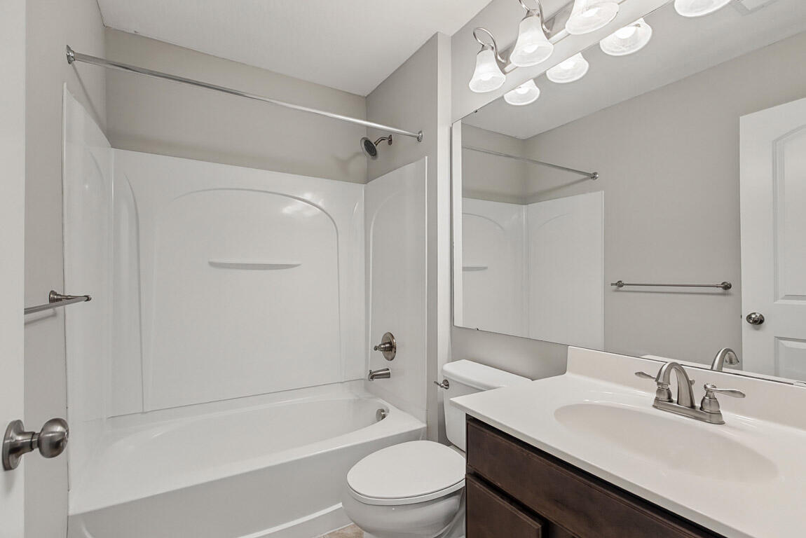 4292 Country Mill Ridge Burlington, KY 41005 - Photo 15 of 22 Bathroom 2