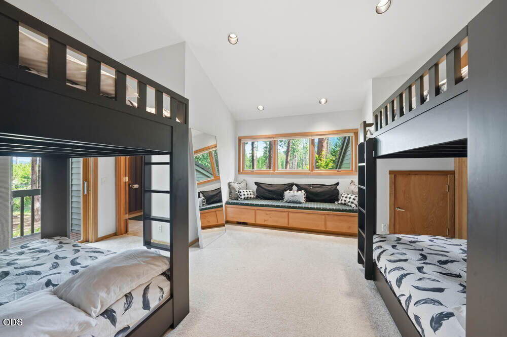 71190 Fiddle Neck Lane, Unit GH 14 Black Butte Ranch, OR 97759 - Photo 52 of 84