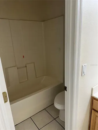 $1,800 | 530 Belltower Avenue, Unit 1C, Deltona, FL 32725