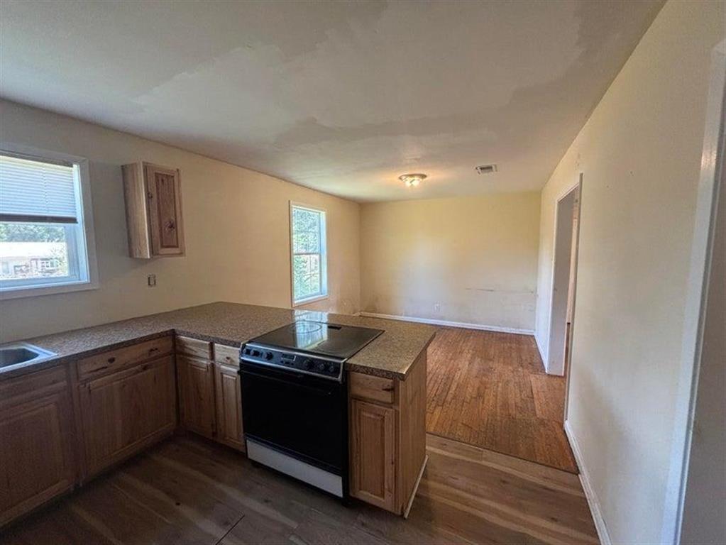 915 Kings Road Leesville, LA 71446 - Photo 4 of 8