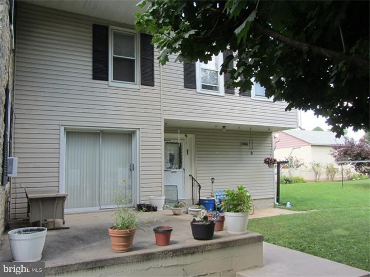 2707 Kutztown Road Reading, PA 19605 - Photo 3 of 8 Gallery Image 3