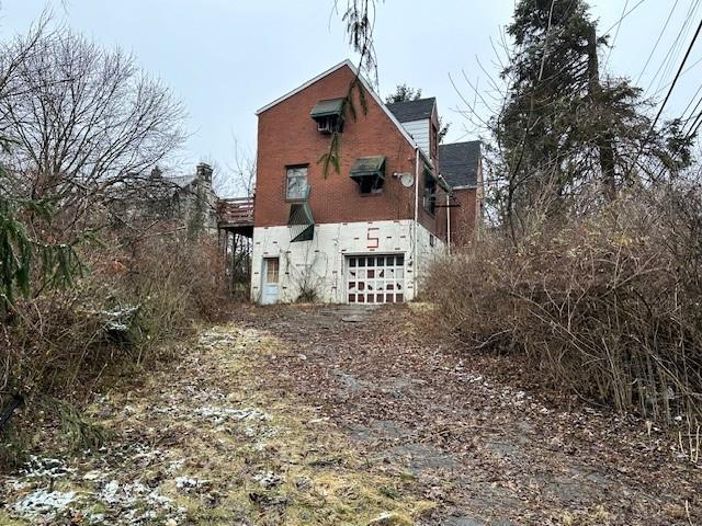 428 Lebanon Church Road Pittsburgh, PA 15236 - Photo 3 of 30 Gallery Image 3