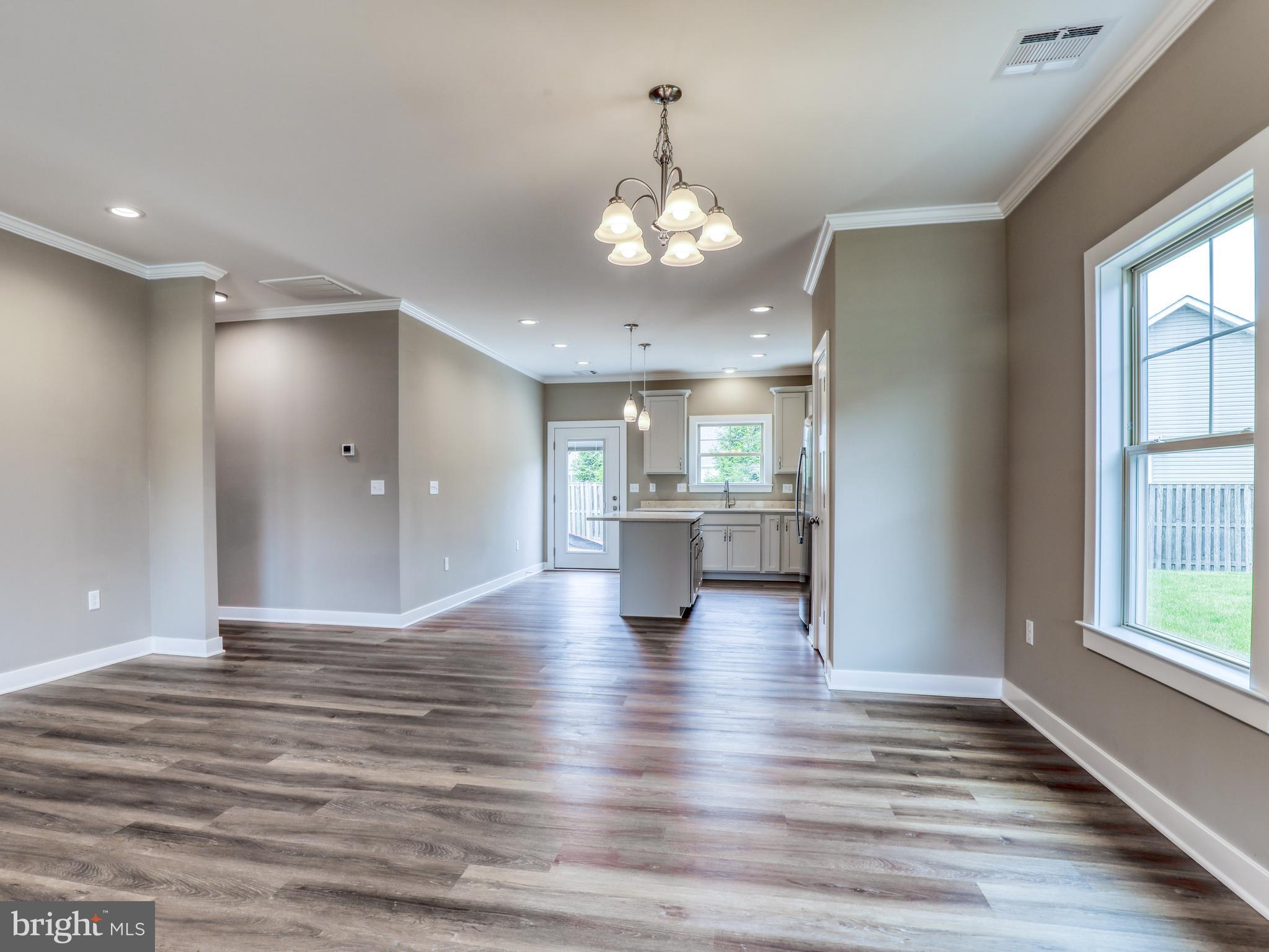 123 Doonbeg Court Winchester, VA 22602 - Photo 5 of 24 Gallery Image 5