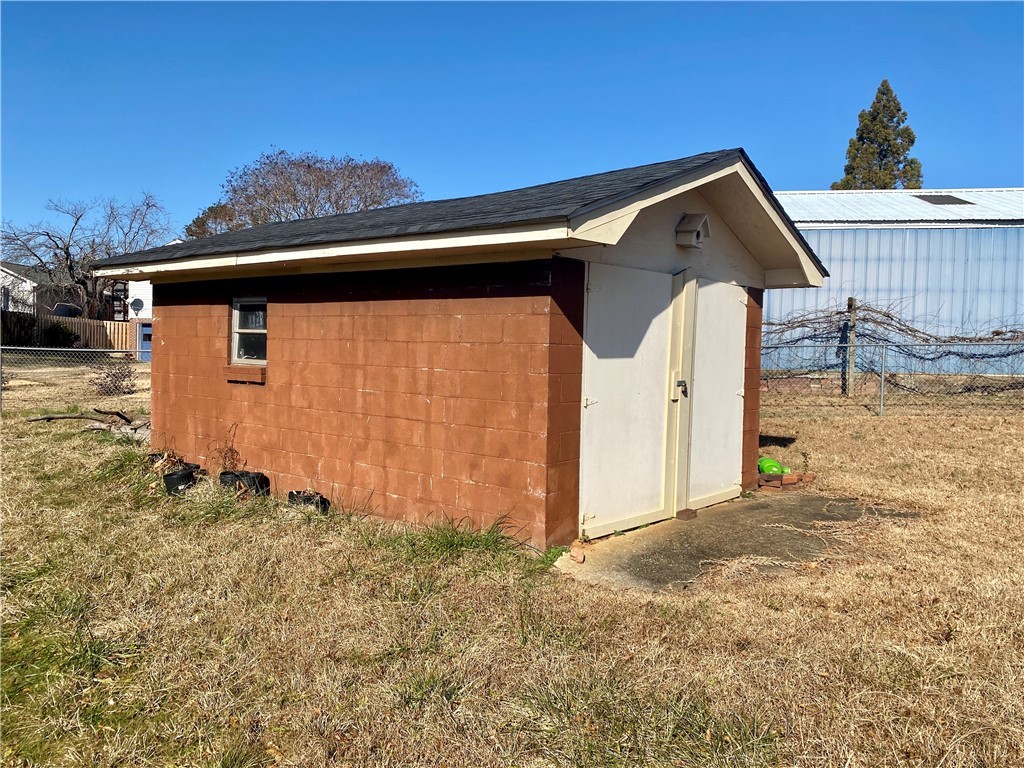 706 Adams Street Seneca, SC 29678 - Photo 30 of 31 Gallery Image 30