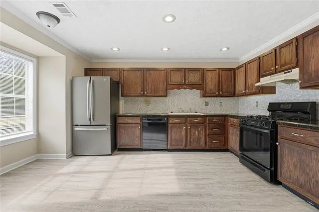 $1,950 | 1015 Plantation Way, Kennesaw, GA 30144