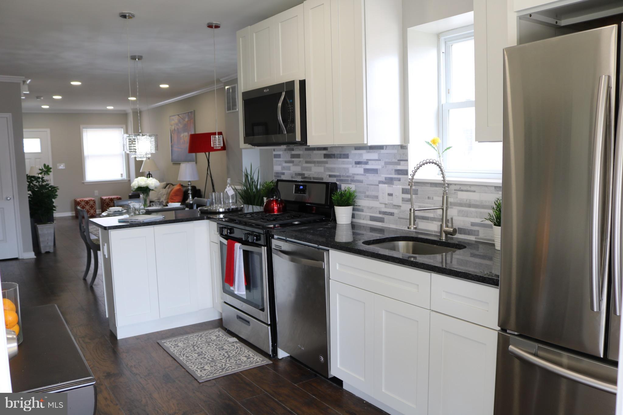 3817 Flowerton Road Baltimore, MD 21229 - Photo 1 of 27 Kitchen