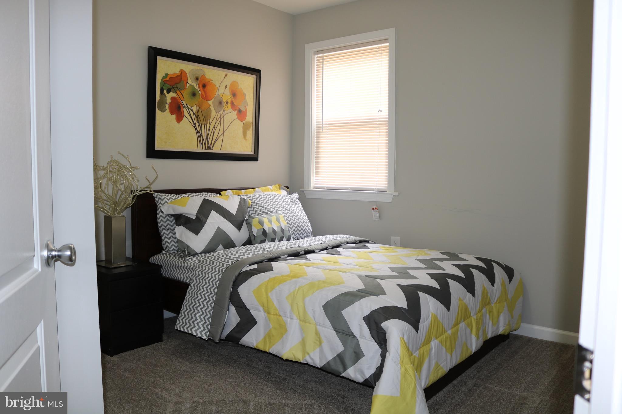 3817 Flowerton Road Baltimore, MD 21229 - Photo 15 of 27 Bedroom