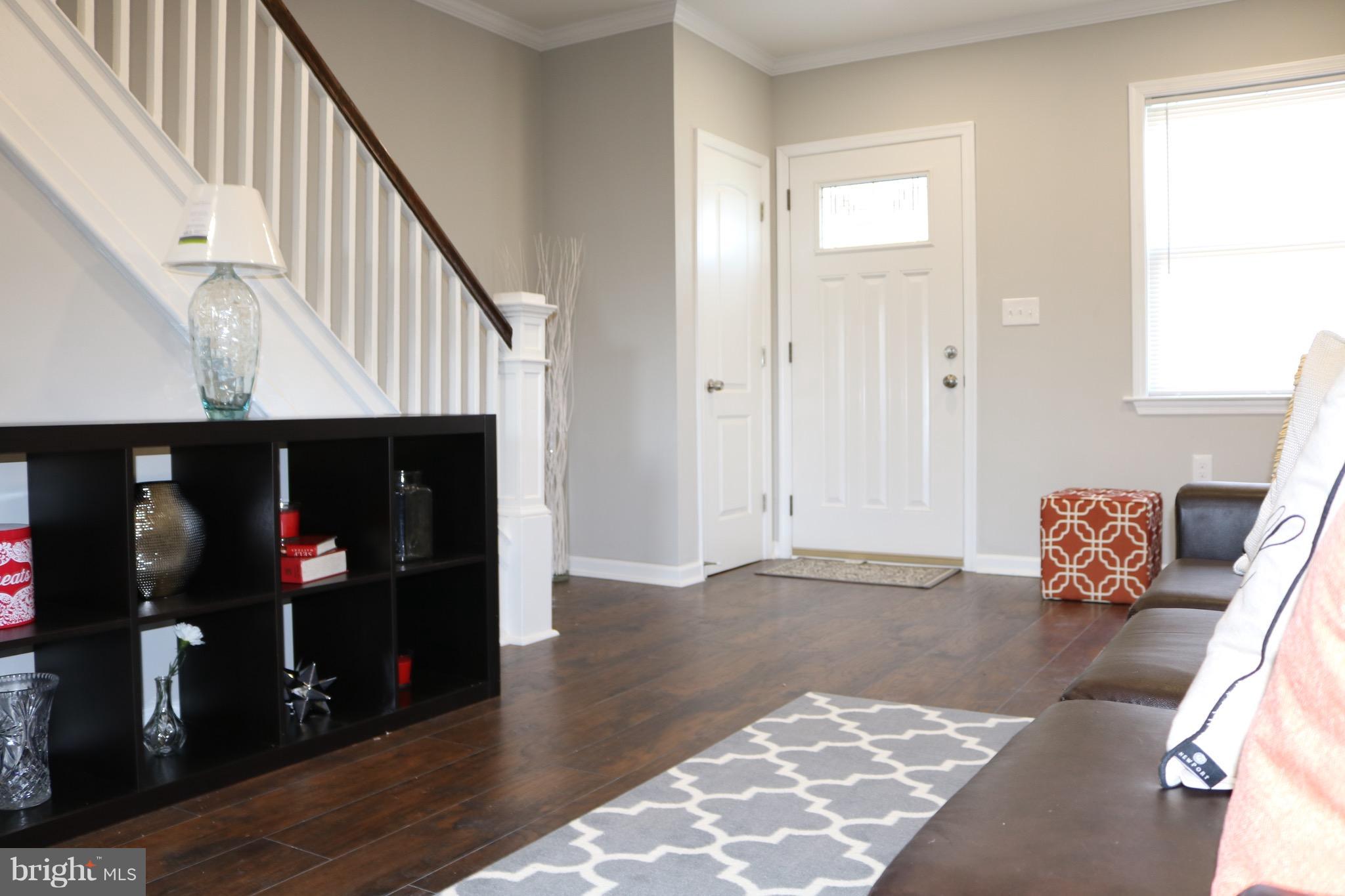 3817 Flowerton Road Baltimore, MD 21229 - Photo 3 of 27 Interior (General)