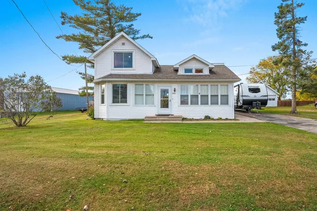 $139,900 | S327 Section Street, Stephenson, MI 49887