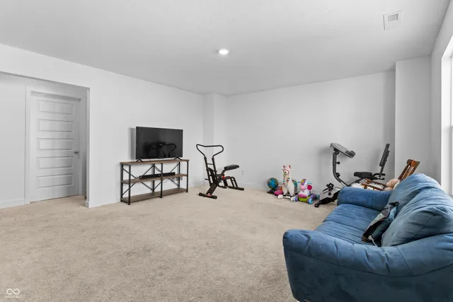 $339,900 | 726 Oxford Lane, Danville, IN 46122