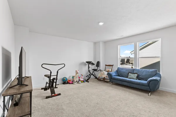 $339,400 | 726 Oxford Lane, Danville, IN 46122