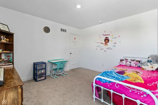 $339,400 | 726 Oxford Lane, Danville, IN 46122