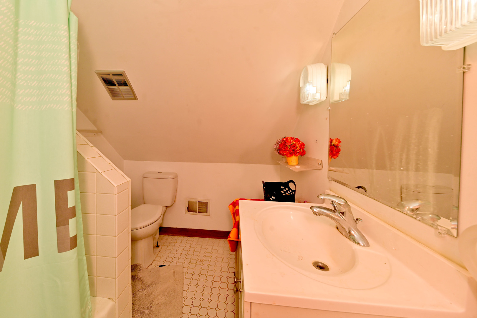 2140 Beechnut Road Northbrook, IL 60062 - Photo 19 of 33 a bathroom with a sink and a toilet