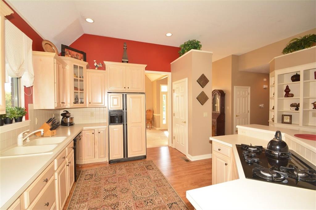 10490 Inverness Court Fishers, IN 46037 - Photo 12 of 24 Gallery Image 12