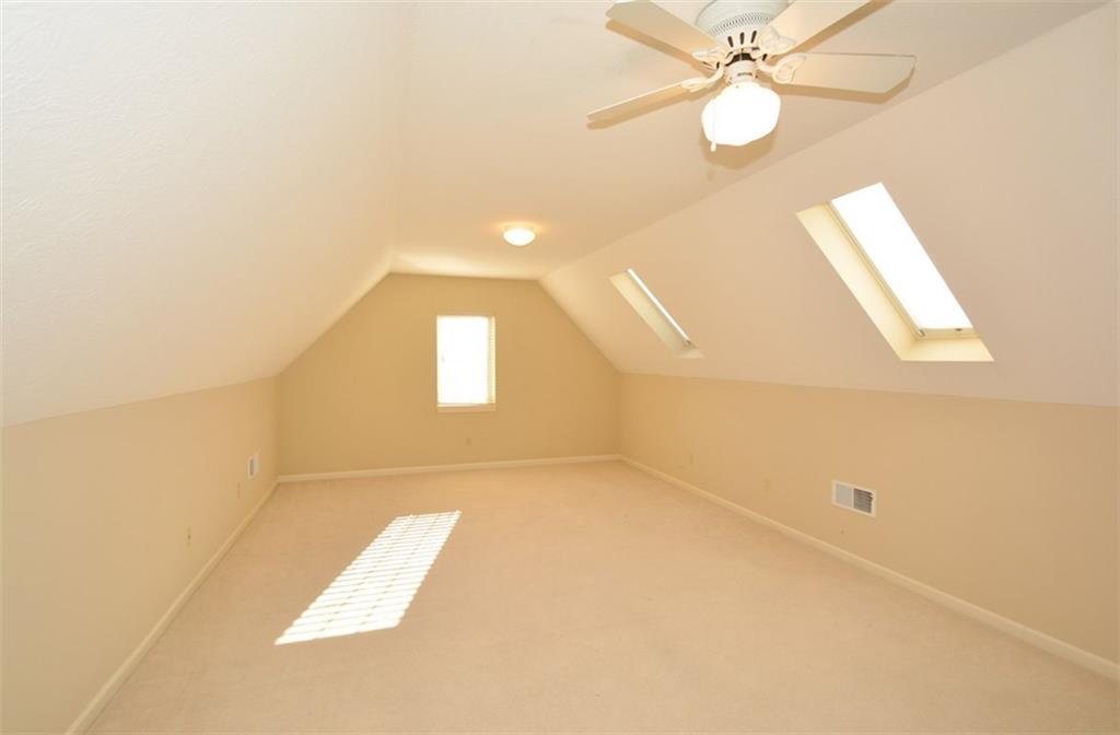 10490 Inverness Court Fishers, IN 46037 - Photo 18 of 24 Gallery Image 18