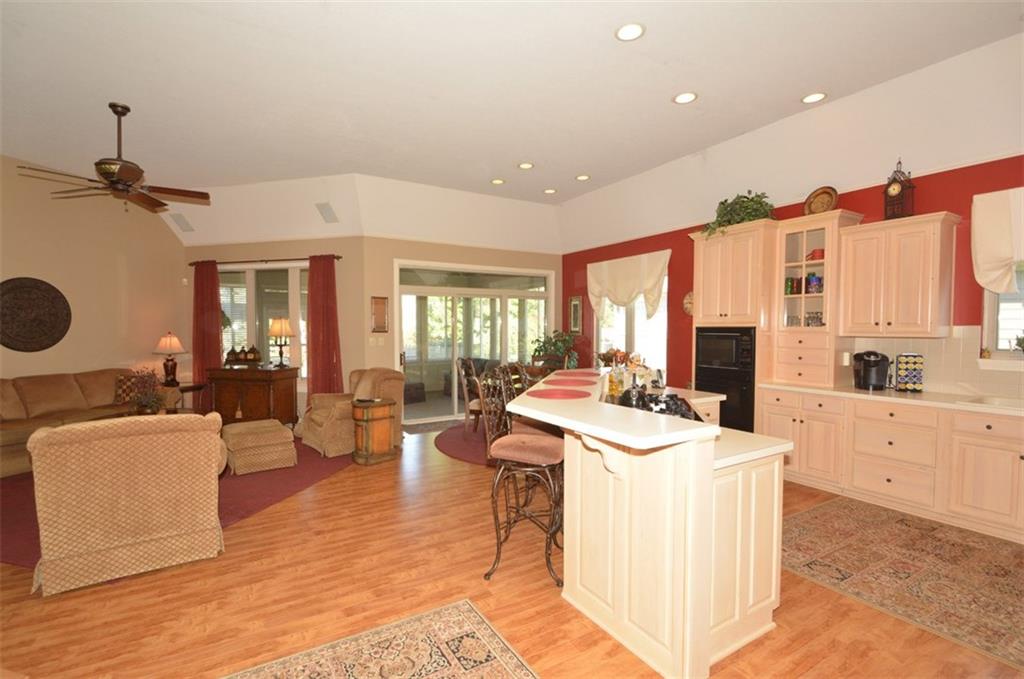 10490 Inverness Court Fishers, IN 46037 - Photo 10 of 24 Gallery Image 10
