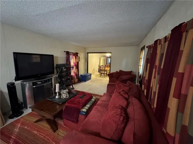 $250,000 | 3400 North 59 Terrace, Kansas City, KS 66104