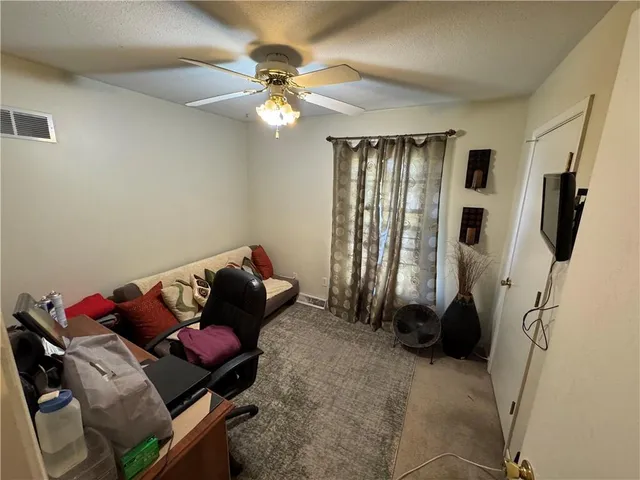 $250,000 | 3400 North 59 Terrace, Kansas City, KS 66104