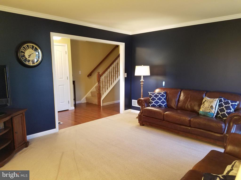 1204 Overlook Road Middletown, PA 17057 - Photo 7 of 25 Gallery Image 7