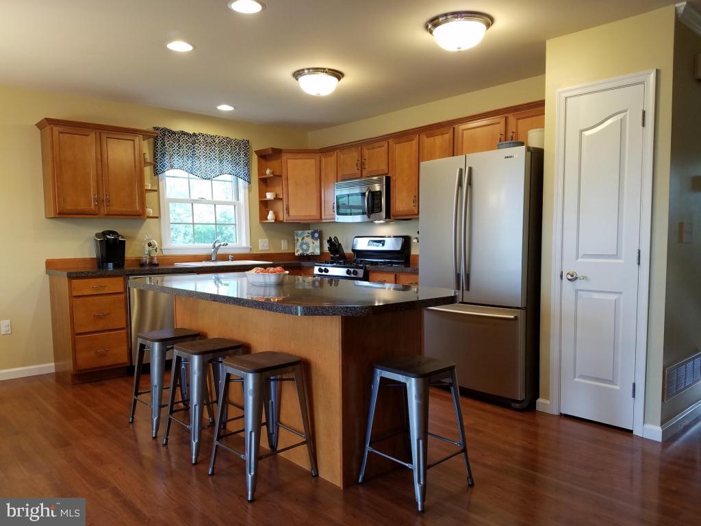 1204 Overlook Road Middletown, PA 17057 - Photo 8 of 25 Gallery Image 8