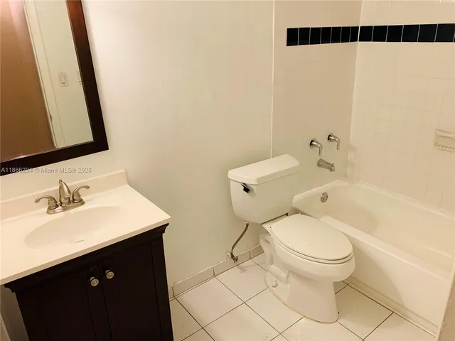 $1,750 | 8605 Southwest 68th Court, Unit 1, Pinecrest, FL 33156