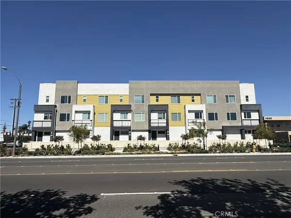 $8,000 | 243 South Sand Palm Drive, Anaheim, CA 92801