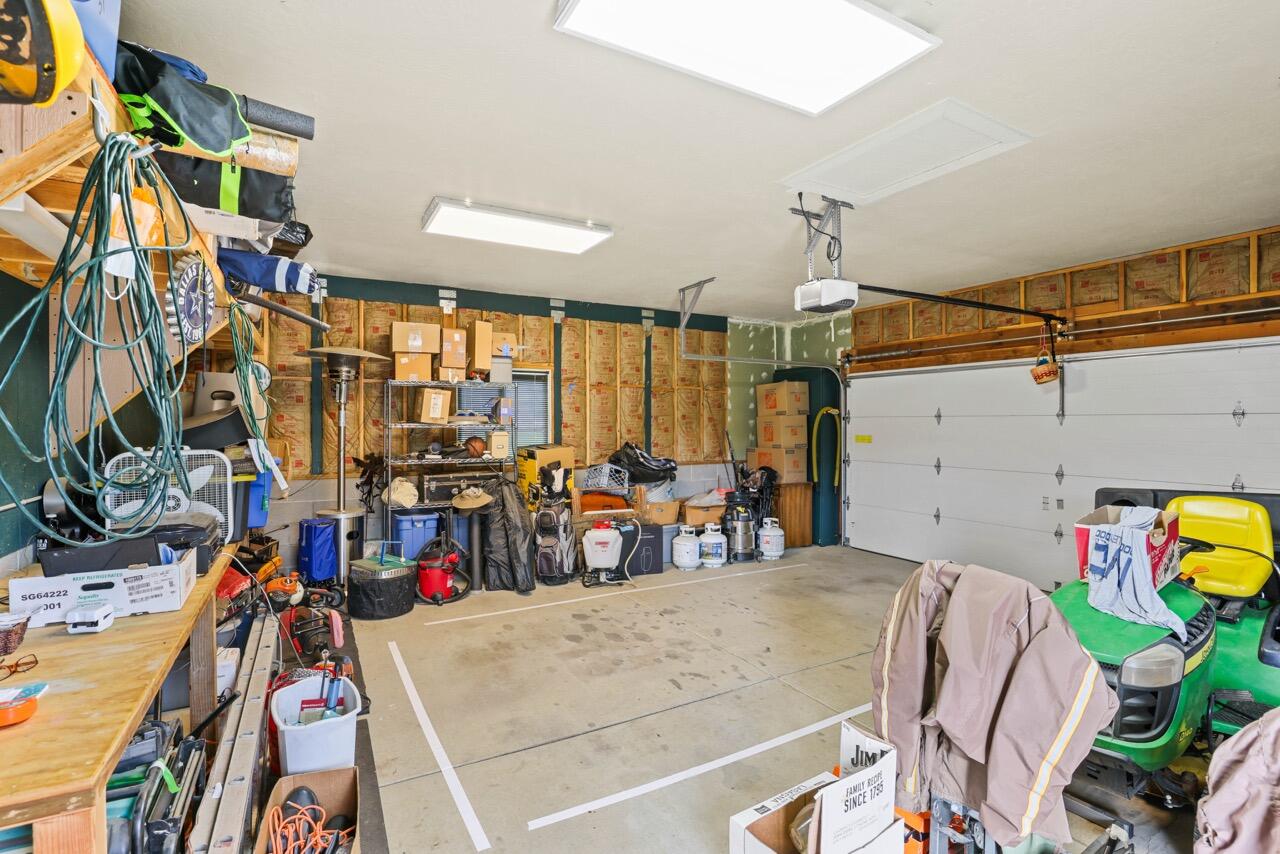 149 Queens Branch Road Rogue River, OR 97537 - Photo 28 of 48 EP1A6615 Large