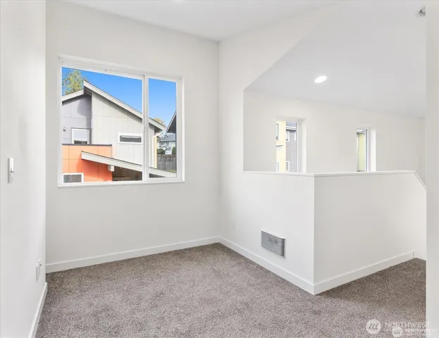 $698,000 | 6013 South 127th Lane, Seattle, WA 98178