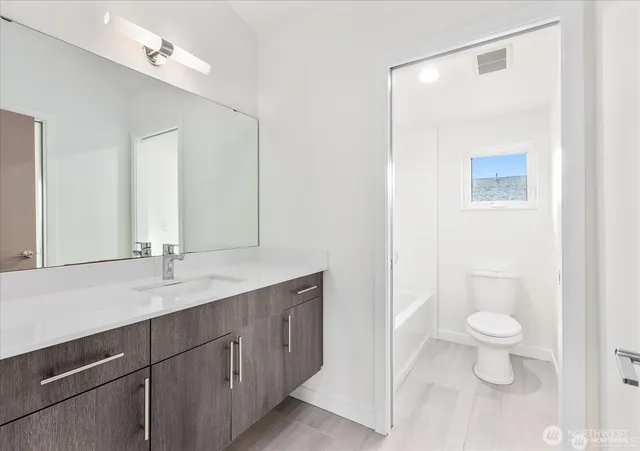 $698,000 | 6013 South 127th Lane, Seattle, WA 98178