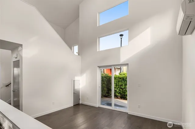 $698,000 | 6013 South 127th Lane, Seattle, WA 98178