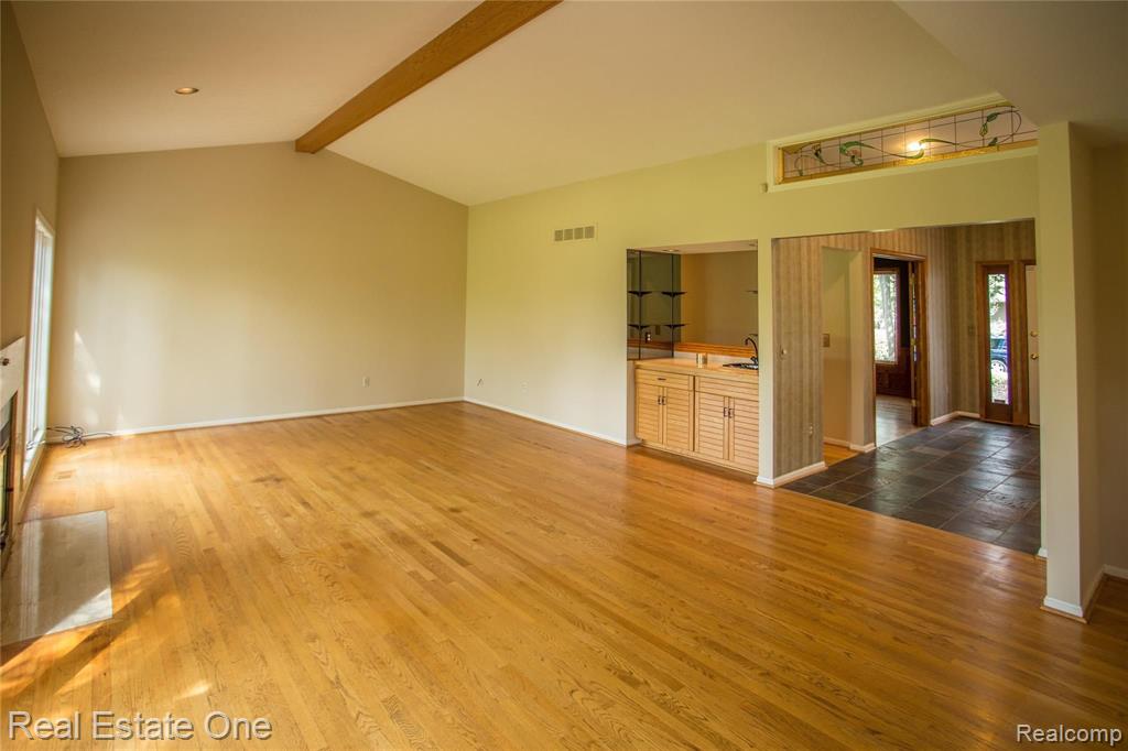 673 Augusta Drive Rochester Hills, MI 48309 - Photo 14 of 36