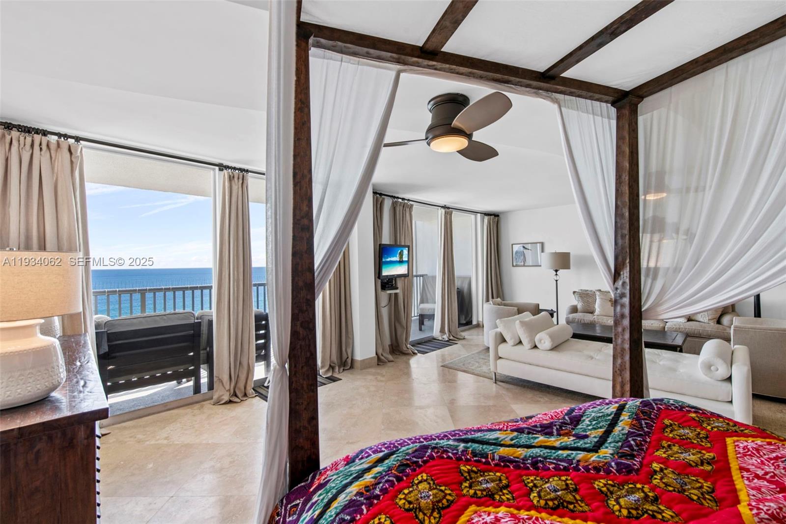 400 North Surf Road, Unit 905 Hollywood, FL 33019 - Photo 17 of 24 a view of living room