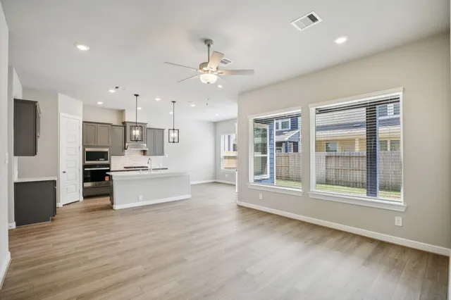 $333,120 | 702 Topwater Trail, Kemah, TX 77565