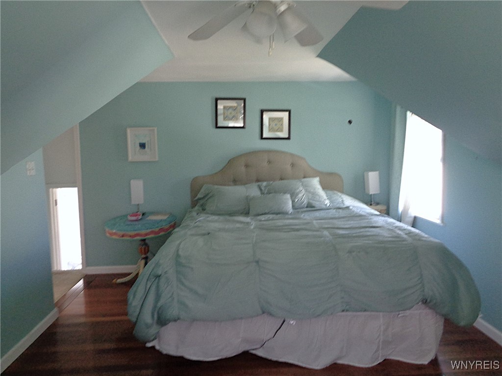4274 Trailing Drive Clarence, NY 14221 - Photo 14 of 24 master bedrm