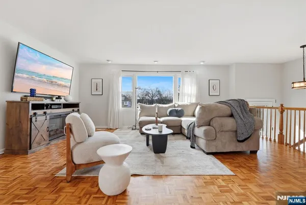 $850,000 | 22 Elizabeth Court, Bloomfield, NJ 07003